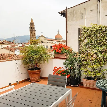 Luxury Ponte Vecchio 아파트